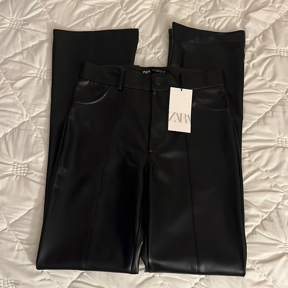 Zara black faux leather stretchy pants size medium NWT - Picture 1 of 5
